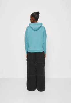 Quiksilver Uni Hoodie - Sweater - Brittany Blue 10 Quiksilver Uni Hoodie - Sweater - Brittany Blue -Kleding Verkoop 146f3d19b7f248e3a6239d292aa6c163