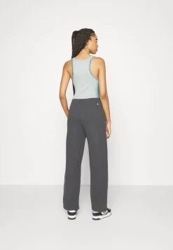 Quiksilver Large Pant - Trainingsbroek - Tarmac -Kleding Verkoop a59e9102871a4971b3eaf0d9cc0890c9