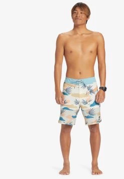 Quiksilver Highlite Scallop 19 - Zwemshorts - Birch -Kleding Verkoop e52aca80b3b4477287f78caf5b99f4b6